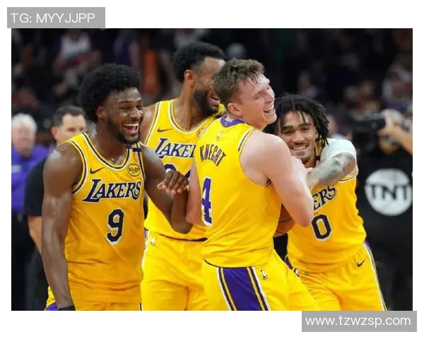 湖人对决太阳的经典之战回顾:2012年1月11日的精彩瞬间与赛后分析 湖人对决太阳的经典之战回顾:2012年1月11日的精彩瞬间与赛后分析