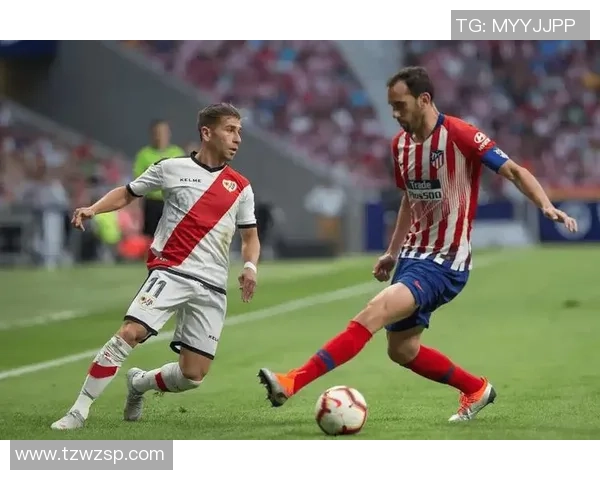 西甲激战巴列卡诺迎战塞维利亚争夺三分之战精彩回顾